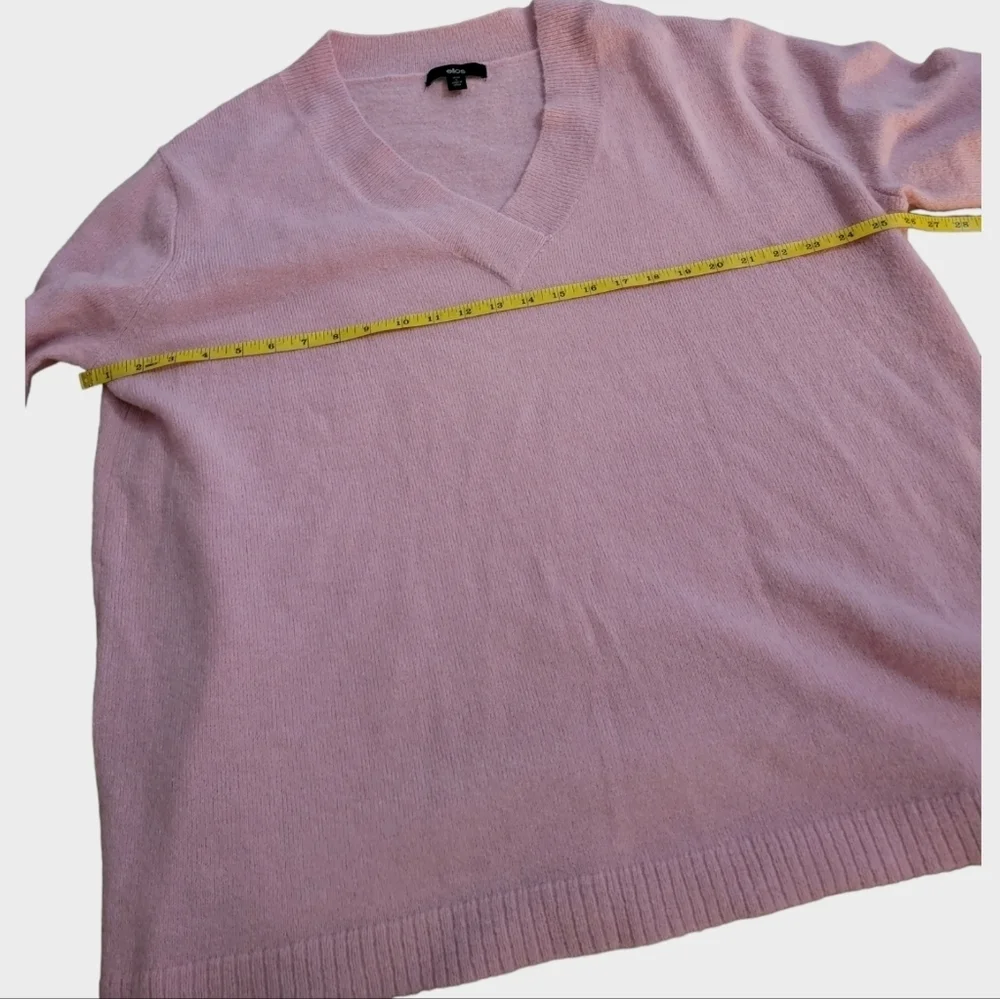 Ellis Oversized Pink Sweater - Picture 5 of 8